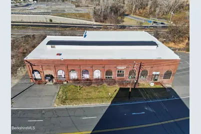 1311 East St, Pittsfield, MA 01201 - Photo 60