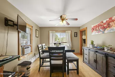 4 Garden St, Pittsfield, MA 01201 - Photo 6