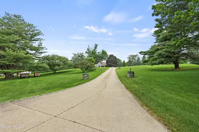 135 East St, Lee, MA 01238 - Photo 1