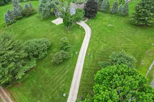 135 East St, Lee, MA 01238 - Photo 44