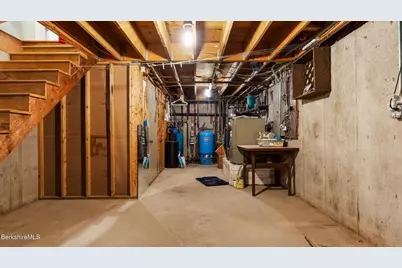 92 Baker St, Richmond, MA 01254 - Photo 36