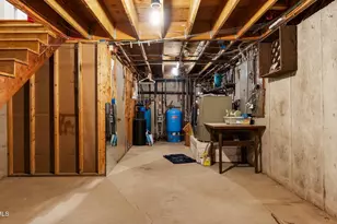 92 Baker St, Richmond, MA 01254 - Photo 36