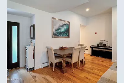 73 Candlewood Dr, Williamstown, MA 01267 - Photo 10