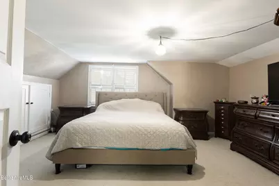 5 Putnam Ave, Pittsfield, MA 01201 - Photo 12