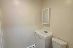 19 Pleasant St, Adams, MA 01220 - Photo 10
