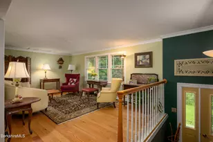 124 Elm St, Williamstown, MA 01267 - Photo 10