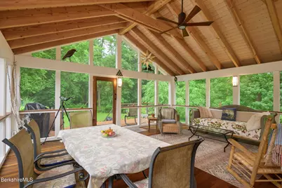 124 Elm St, Williamstown, MA 01267 - Photo 22