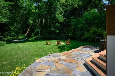 124 Elm St, Williamstown, MA 01267 - Photo 38
