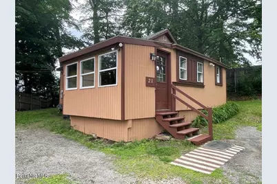 21 Woodleigh Rd, Pittsfield, MA 01201 - Photo 24