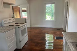 21 Woodleigh Rd, Pittsfield, MA 01201 - Photo 2