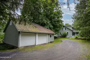 10 Baldwin Hill Rd, Egremont, MA 01258 - Photo 4