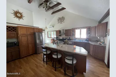 29 Grove Ave, Lanesborough, MA 01237 - Photo 22