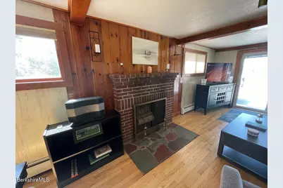 29 Grove Ave, Lanesborough, MA 01237 - Photo 34