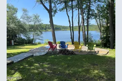29 Grove Ave, Lanesborough, MA 01237 - Photo 6