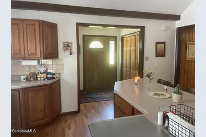 29 Grove Ave, Lanesborough, MA 01237 - Photo 24