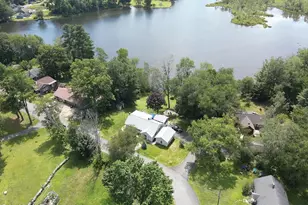 29 Grove Ave, Lanesborough, MA 01237 - Photo 2
