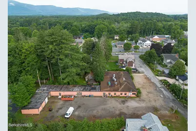 18 Elm Ct, Sheffield, MA 01257 - Photo 1