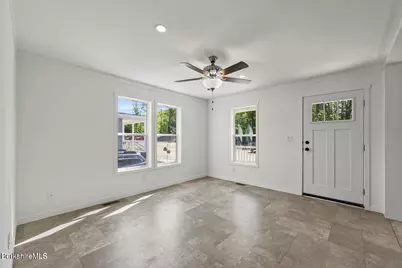 395 Cheshire Rd #106, Pittsfield, MA 01201 - Photo 10