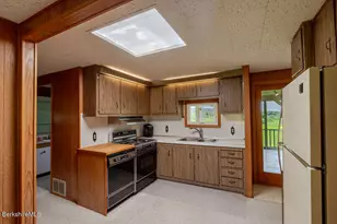 2 Woodruff Rd, West Stockbridge, MA 01266 - Photo 10