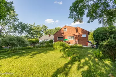 28 Adelaide Ave, Pittsfield, MA 01201 - Photo 20