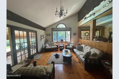 40 Willow Cove Rd, Cheshire, MA 01225 - Photo 4
