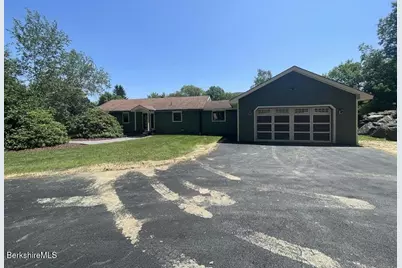 40 Willow Cove Rd, Cheshire, MA 01225 - Photo 1