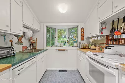 19 Sackman Way, Monterey, MA 01245 - Photo 12