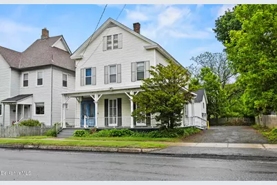 232 First St, Pittsfield, MA 01201 - Photo 2