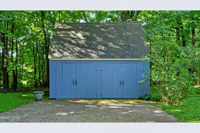 276 Division St, Great Barrington, MA 01230 - Photo 44