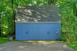 276 Division St, Great Barrington, MA 01230 - Photo 44