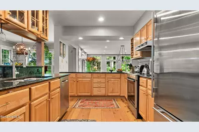 276 Division St, Great Barrington, MA 01230 - Photo 12