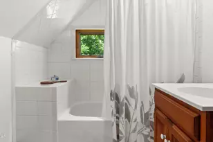 276 Division St, Great Barrington, MA 01230 - Photo 40