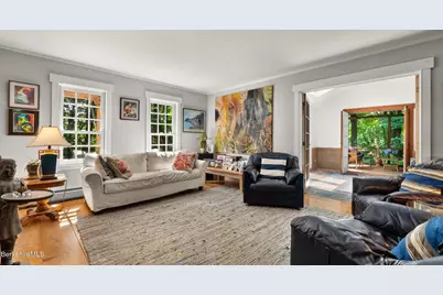 276 Division St, Great Barrington, MA 01230 - Photo 10