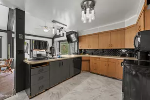 40 Depot St, Dalton, MA 01226 - Photo 8