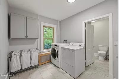 27 Richmond Ln, Adams, MA 01220 - Photo 26