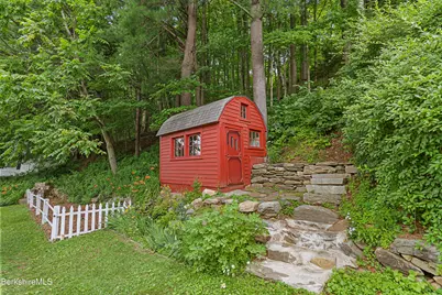 27 Richmond Ln, Adams, MA 01220 - Photo 56