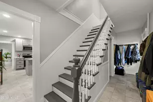 27 Richmond Ln, Adams, MA 01220 - Photo 10