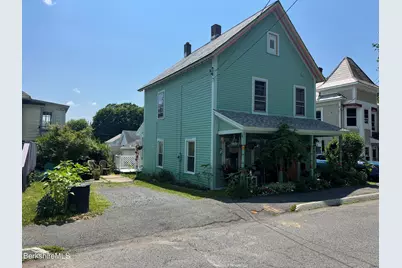 8 Fuller St, North Adams, MA 01247 - Photo 20