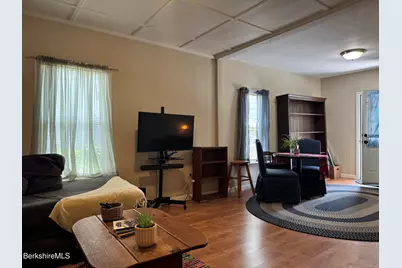 8 Fuller St, North Adams, MA 01247 - Photo 6