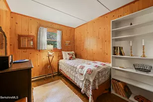 160 Chestnut Rd, Richmond, MA 01254 - Photo 16