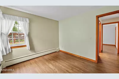 112 Gamwell Ave, Pittsfield, MA 01201 - Photo 34