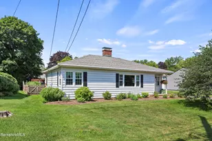 112 Gamwell Ave, Pittsfield, MA 01201 - Photo 2