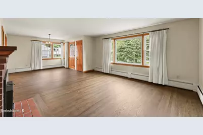 112 Gamwell Ave, Pittsfield, MA 01201 - Photo 16