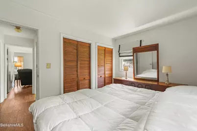 832 East St, Lee, MA 01238 - Photo 20