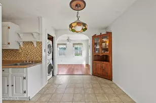 832 East St, Lee, MA 01238 - Photo 8