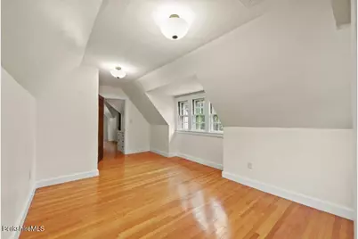 136 Pomeroy Ave, Pittsfield, MA 01201 - Photo 30