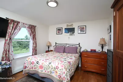 472 & 0 Upper E Hoosac St, Adams, MA 01220 - Photo 14
