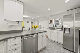 62 Pomeroy Ave, Pittsfield, MA 01201 - Photo 26