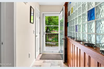 26 Mahkeenac Rd, Stockbridge, MA 01262 - Photo 8
