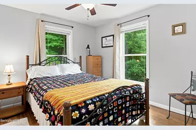 26 Mahkeenac Rd, Stockbridge, MA 01262 - Photo 14